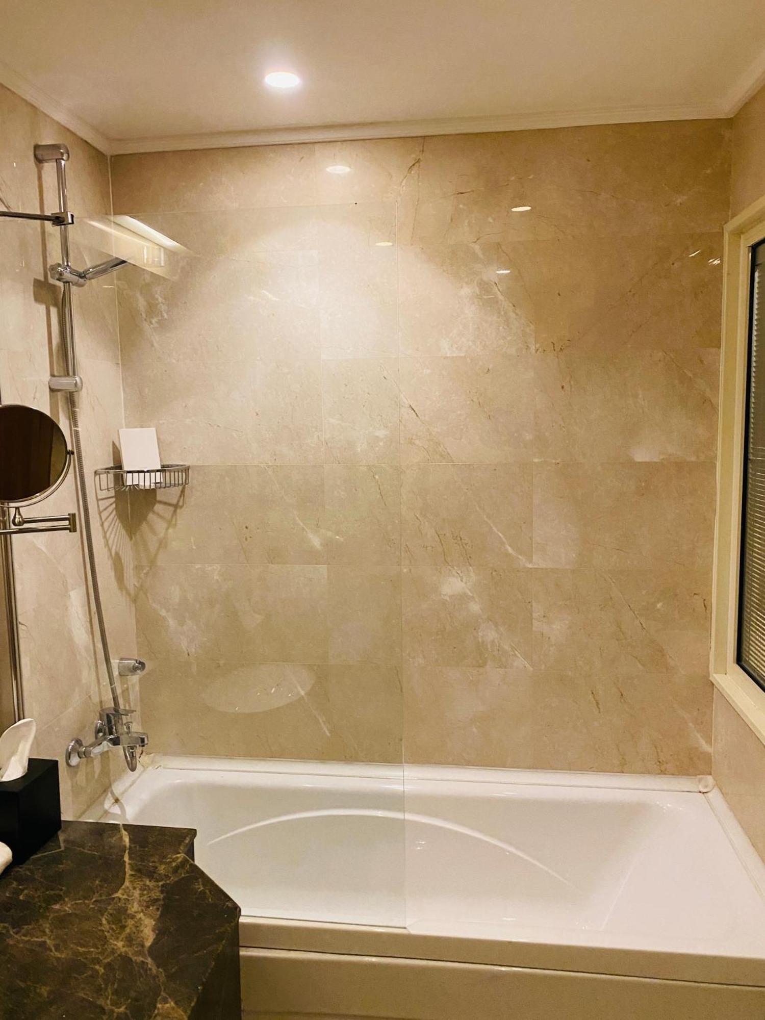 Karbala Rayhaan Hotel & Suites Luaran gambar